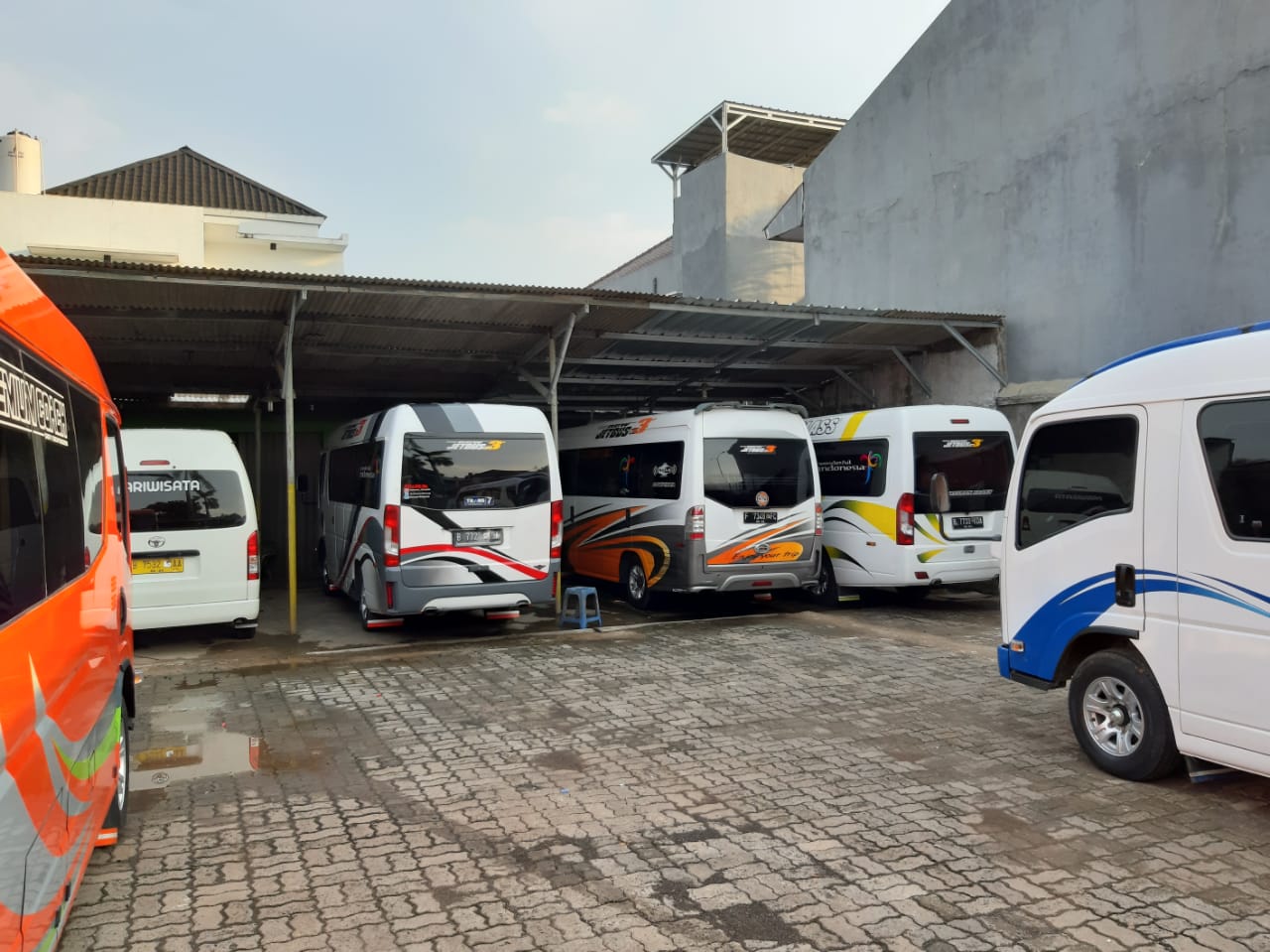 Rental Elf Di Bogor